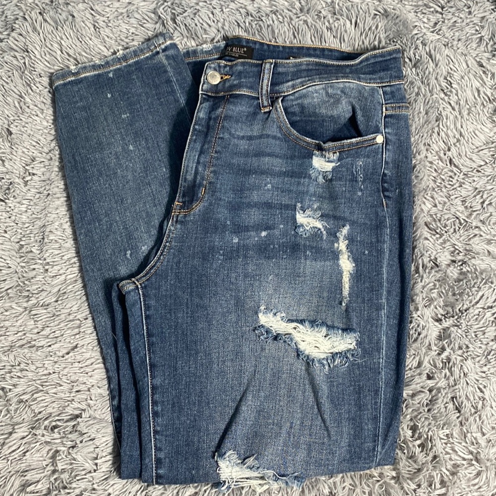 Judy Blue Boyfriend Distressed Jeans